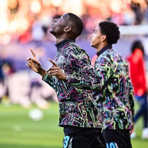 Transfer – Surprise, a PSG player close to join a Premier League club!  