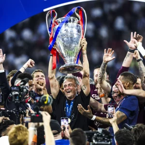 Official – PSG named among the Clubs of the Year!  