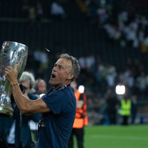 PSG vs Tottenham – Luis Enrique unrestrained “What madness!”  