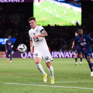 PSG vs Angers – Capelle highlights the difficult “mental endurance” against Paris  