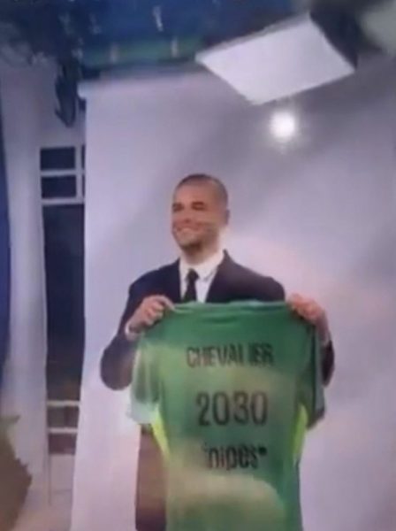 Transfer – First images of Chevalier in the PSG jersey!  