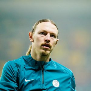 Competition and Chevalier, Safonov announces battle at PSG  