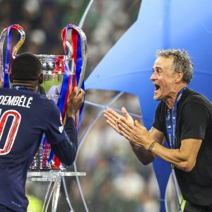 Giroud gives the keys to Dembélé's success  