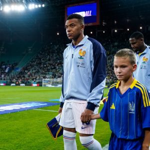 France vs Iceland – The French lineup announced in 4-4-2 with Barcola  
