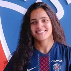 Isabela's first words at PSG  