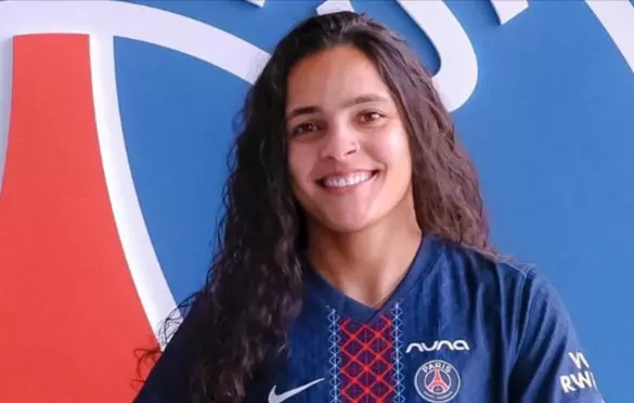 Isabela's first words at PSG  