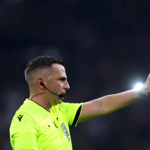 Barcelona vs PSG – The referee for the match has been appointed; his statistics  