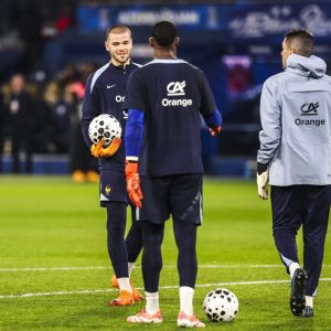 PSG – Maignan sees Chevalier as his natural heir  