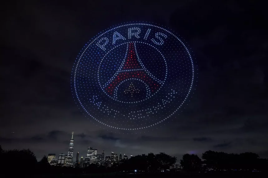 PSG – A dark and vibrant fourth jersey unveiled  