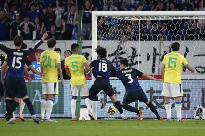 Japan/Brazil highlights (2-3), the Seleçao gets knocked down!  