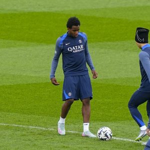 Official – A PSG player has suffered a terrible injury!  