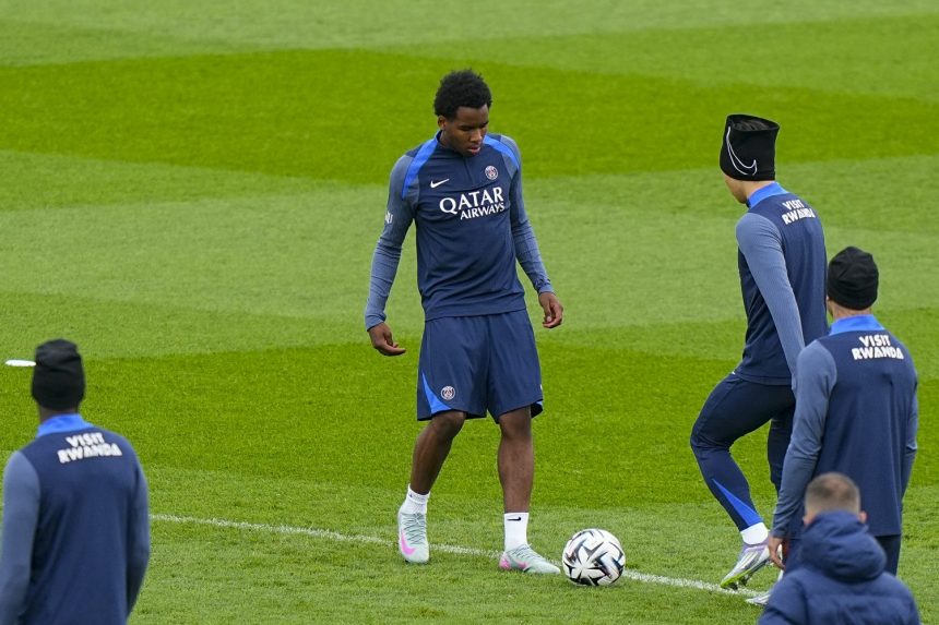 Official – A PSG player has suffered a terrible injury!  