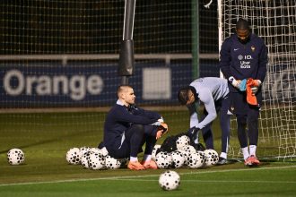 Chevalier will be playing far from PSG, we have Deschamps to thank for that.  