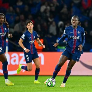 Saint-Etienne vs PSG - The Women's match live!  