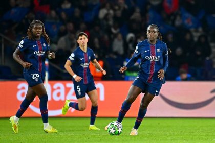 Saint-Etienne vs PSG - The Women's match live!  