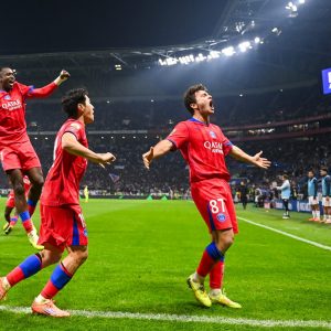 Lyon/PSG Highlights (2-3): Neves Emerges as Parisian Hero!  