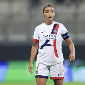 PSG vs Bayern Munich video highlights (1-3), women in distress  