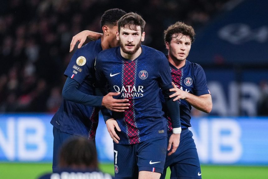 Kvaratskhelia wins an award for the year 2025!  