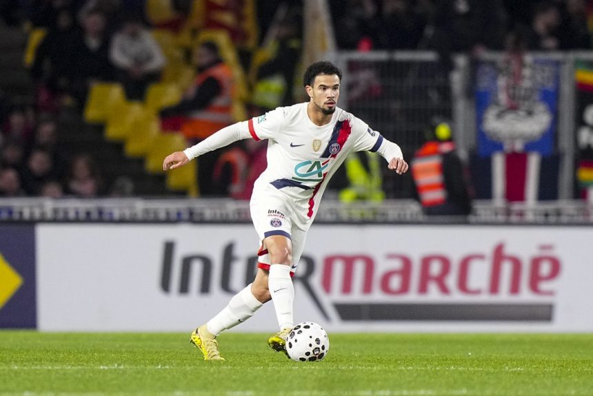 Zaïre-Emery towards a special career change, Sagnol approves! Zaïre-Emery towards a special career change, Sagnol approves!