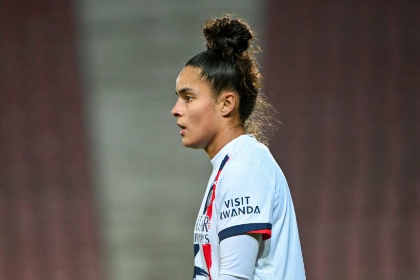 PSG vs Evian - Isabela's touching words about the victory, her goal and Yaya  
