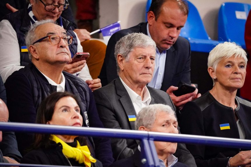 Lens vs PSG - Larqué slams the LFP: "Ligue 1 is a garbage dump." Lens vs PSG - Larqué slams the LFP: "Ligue 1 is a garbage dump."