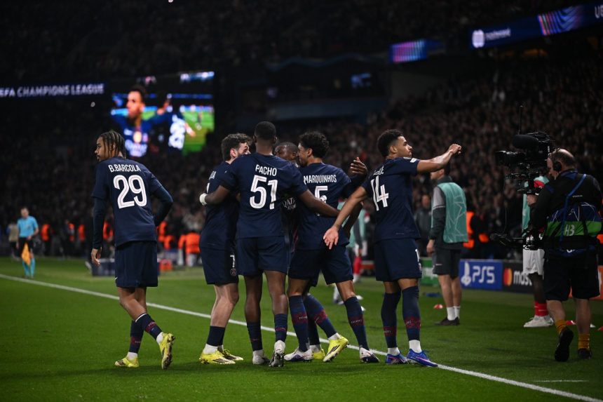 PSG vs Monaco - Paris lineup announced, witch Barcola as a 9  