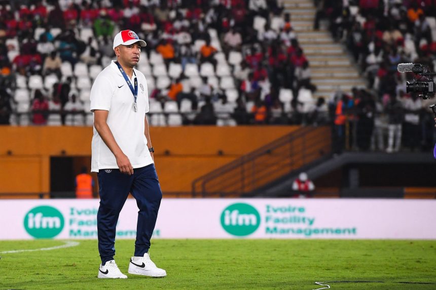 OL Lyonnes vs PSG - Paulo César's positive speech despite the defeat OL Lyonnes vs PSG - Paulo César's positive speech despite the defeat