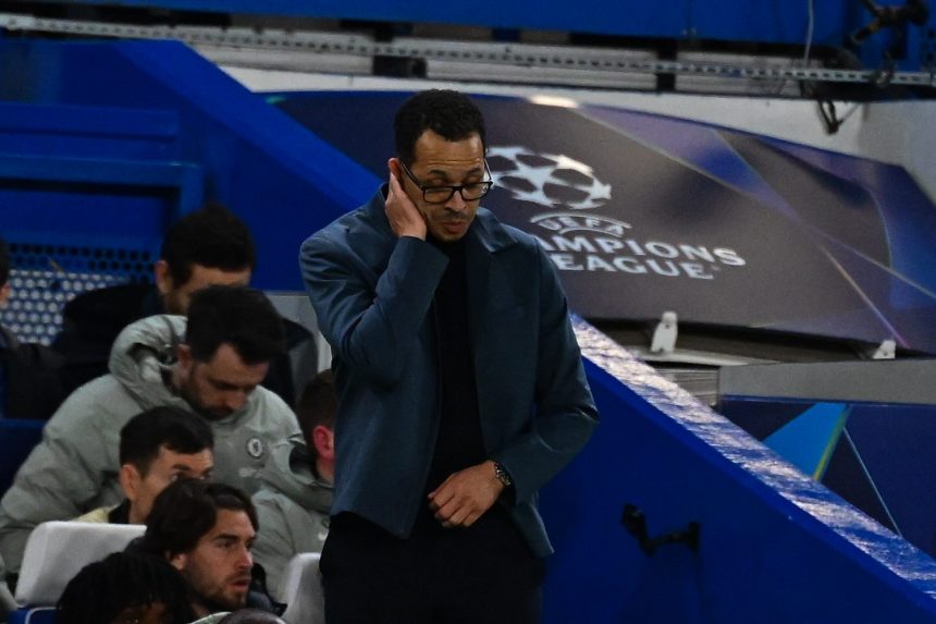 Chelsea vs PSG - Rosenior icy after the elimination  