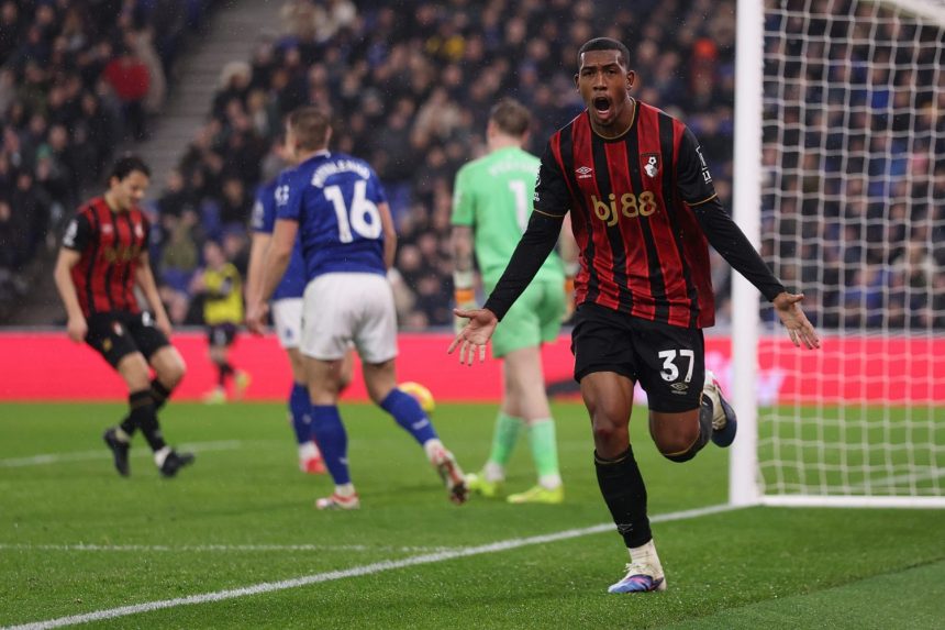 Transfer news – €100 million, the Bournemouth prodigy catches PSG's eye  