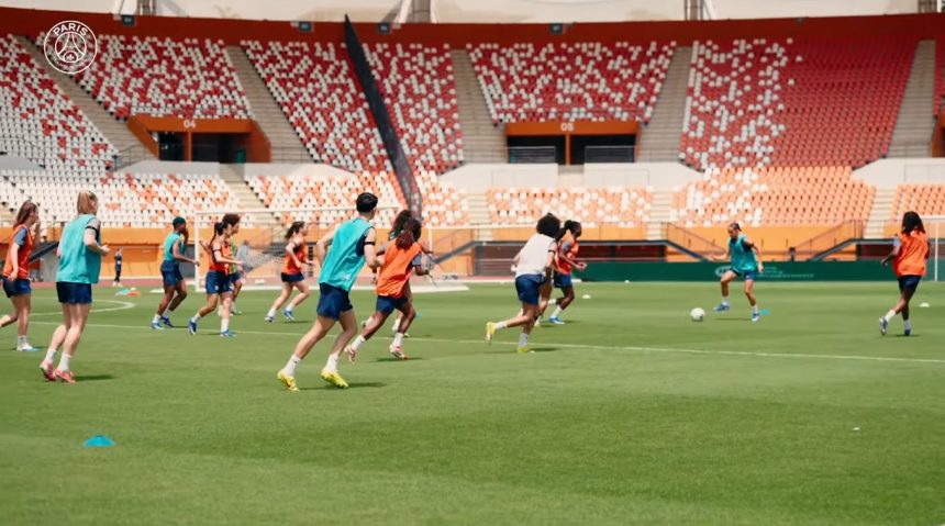 OL Lyonnes vs PSG - The Parisiennes' preparation with the players  