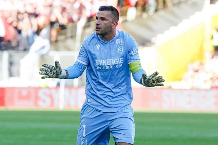 PSG vs Nantes - Lopes angry but not resigned  