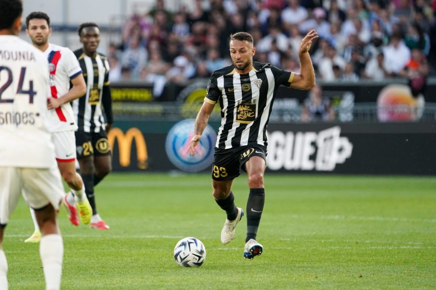 Angers vs PSG - Belkebla highlights the gap and expresses frustration with the refereeing  