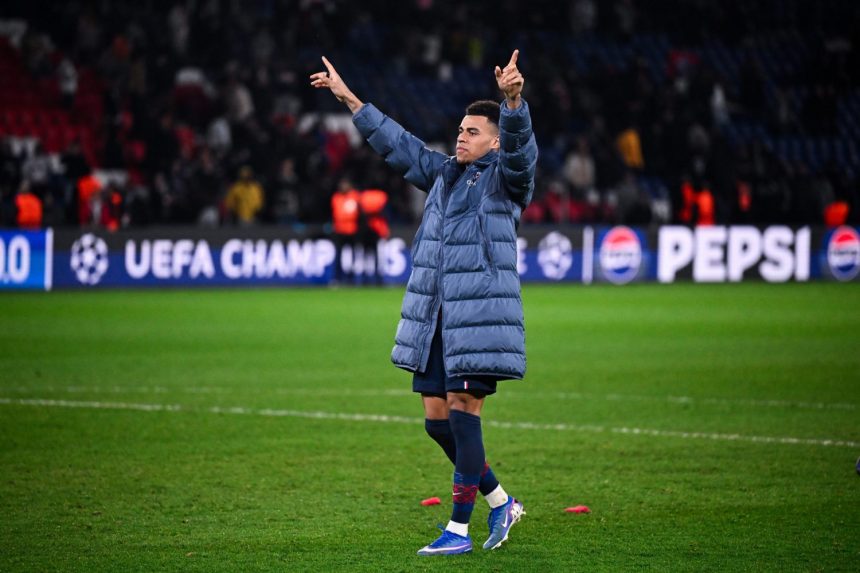 Stéphane doesn't want to see Doué in a position; "let him explore."  