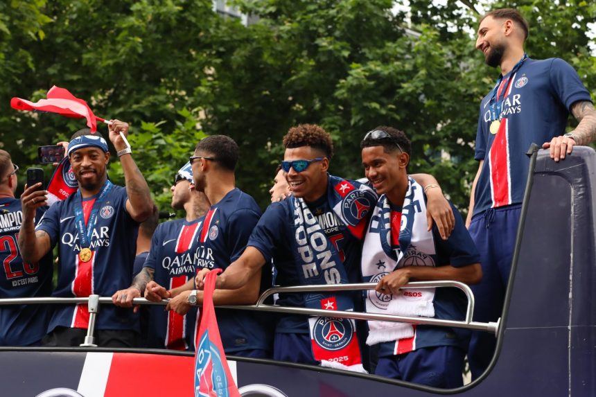 Paris FC vs PSG - A special title celebration during the derby  