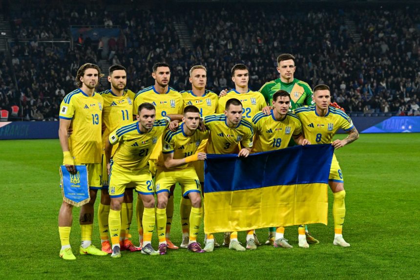 Denmark vs Ukraine - Official lineups: Zabarnyi starts  