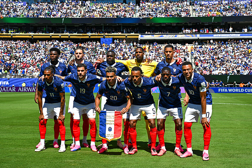 France vs Iraq - Official lineups  