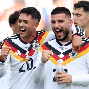 An inside look at Les Bleus: Deschamps speaks out and training ahead of France vs. Sweden  