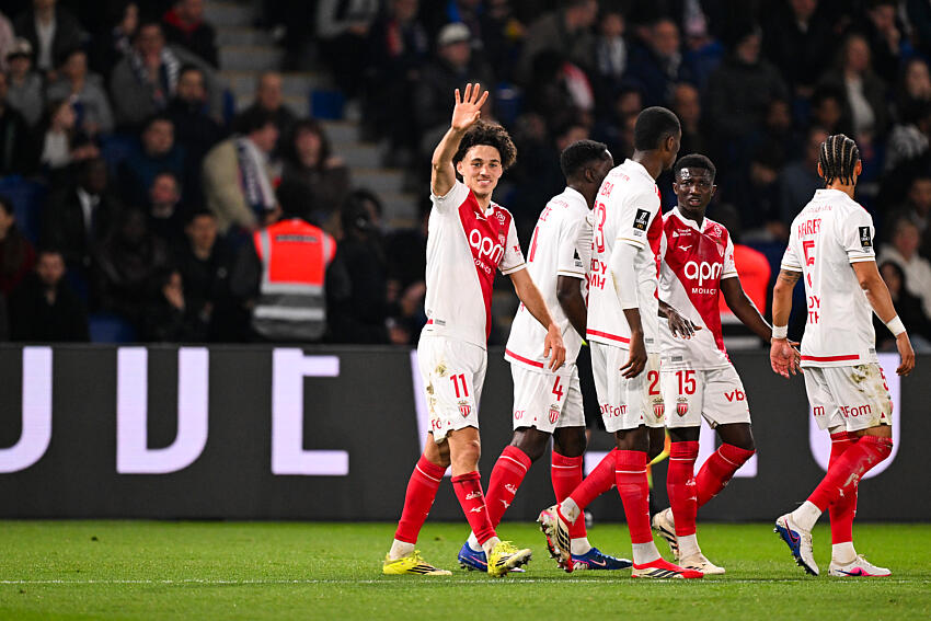 Transfer News – PSG steps up pursuit of Akliouche and keeps Diomande in mind.  