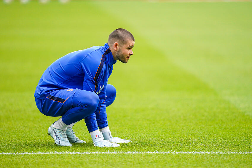 Transfer news – Chevalier makes a strong choice following talks with Luis Enrique.  