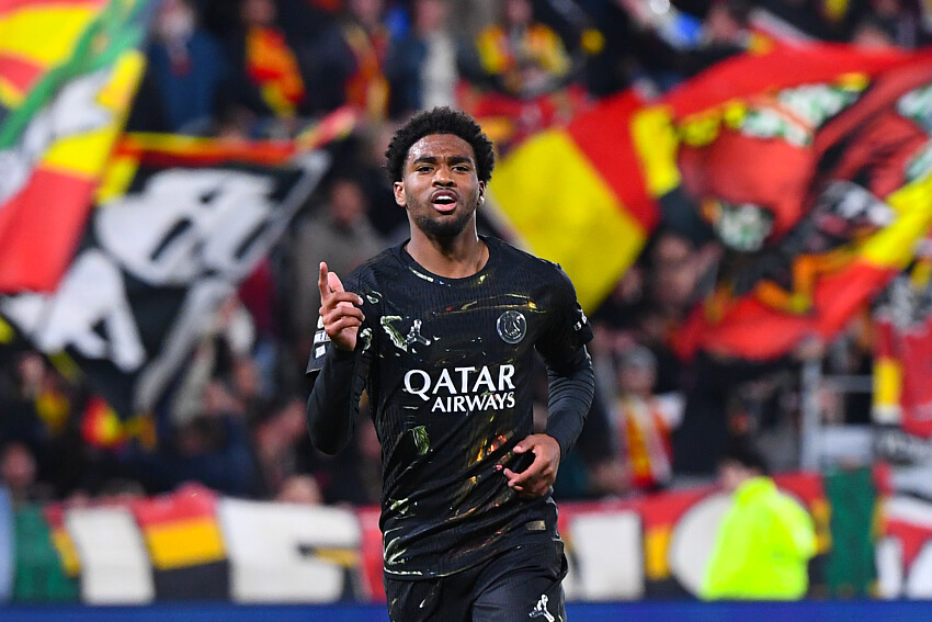 PSG Transfer news – AS Roma joins the impressive list of suitors for Mbaye.  