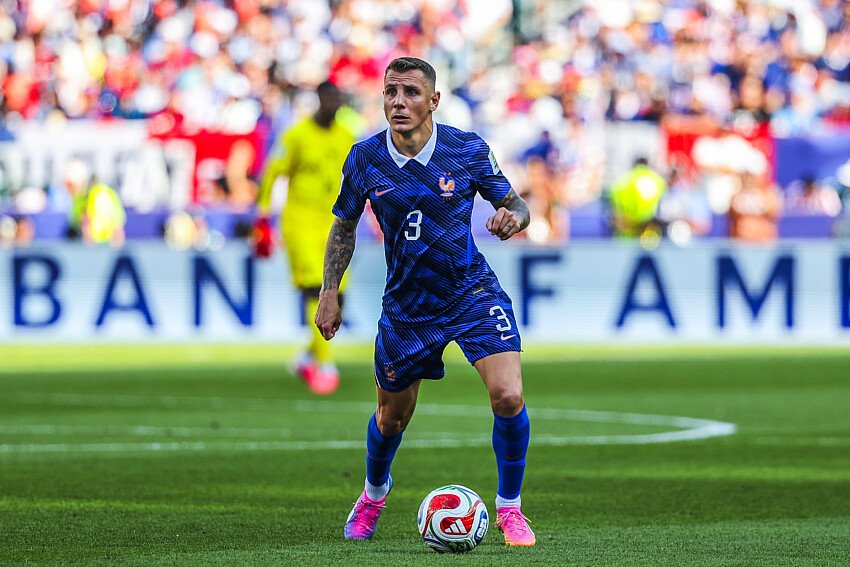 Transfer news – Length of Lucas Digne's PSG contract revealed Transfer news – Length of Lucas Digne's PSG contract revealed