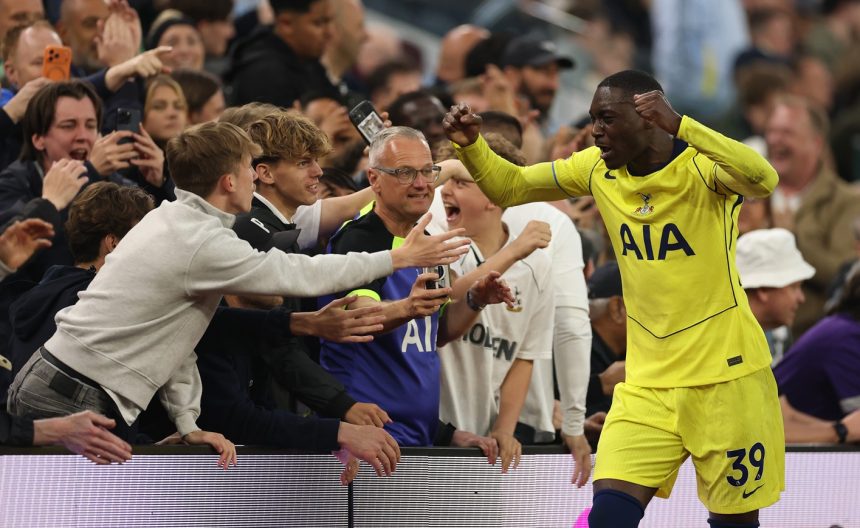 Transfer news – Kolo Muani to Juventus for €50 million – it's a done deal!  
