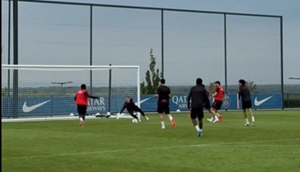 Highlights from PSG's training session on video  