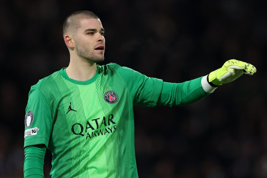 Transfer news – Chevalier isn't giving up, but could leave PSG this winter.  