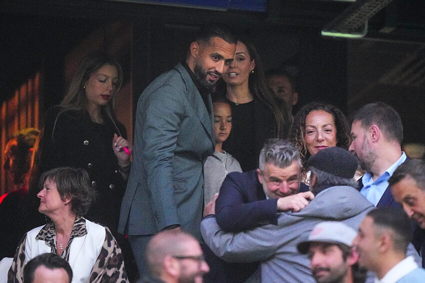 Benatia clarifies his interest in PSG. Benatia clarifies his interest in PSG.