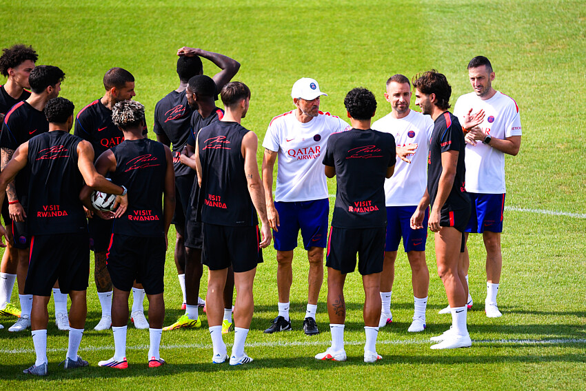Rennes vs. PSG – Video of the start of the Parisian training session  