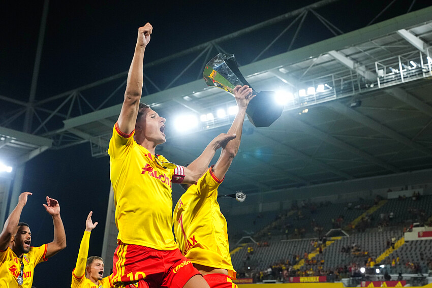 Lens vs. PSG – Thauvin opens up about the win, Toppmöller, and his goal.  