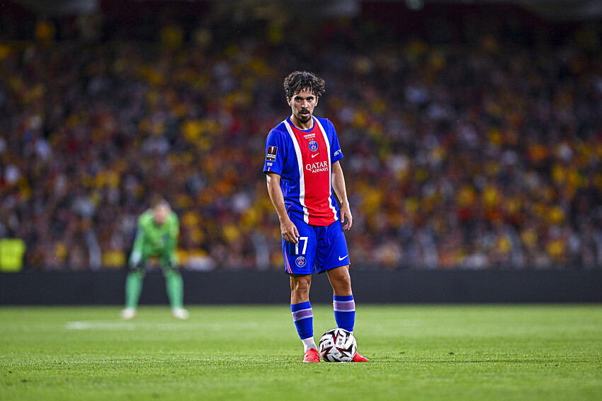 Editorial – Lens vs. PSG: a defeat, the same debates, and the same old context.  
