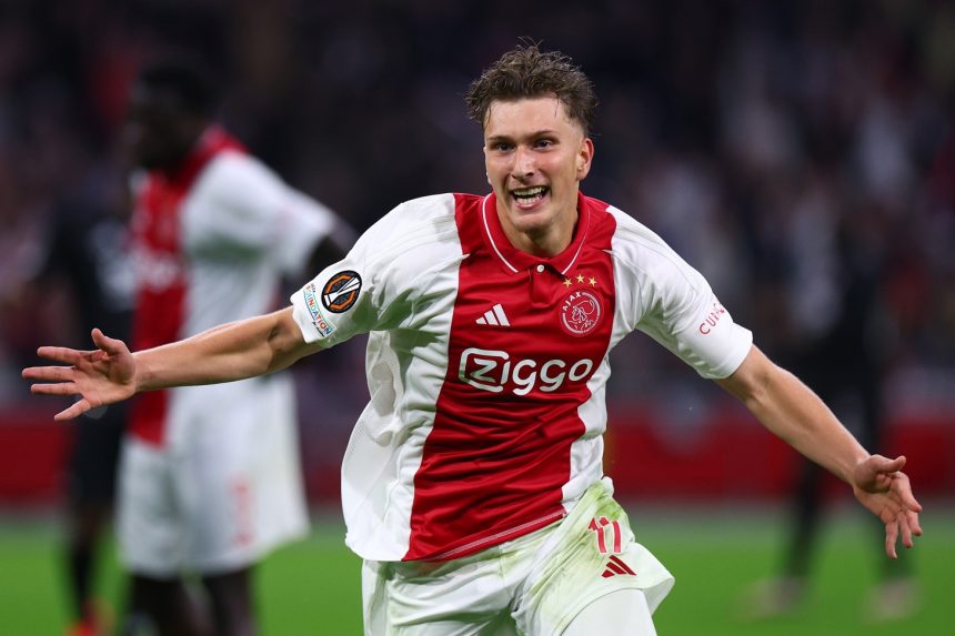 Transfer news – PSG has also stepped up its pursuit of Godts.  