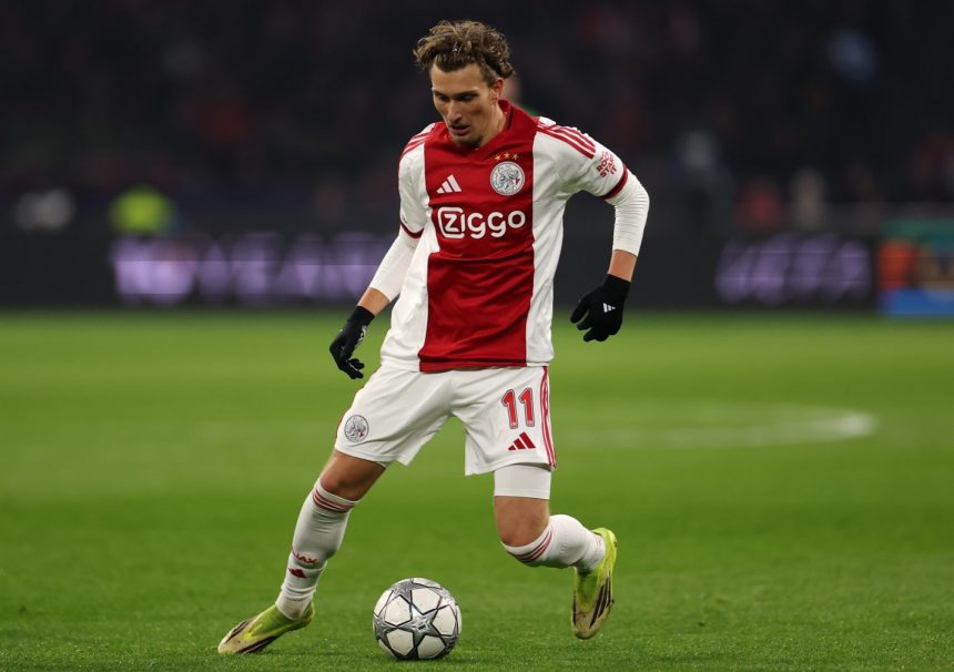 Transfer news – Mika Godts gives the "green light" to PSG  